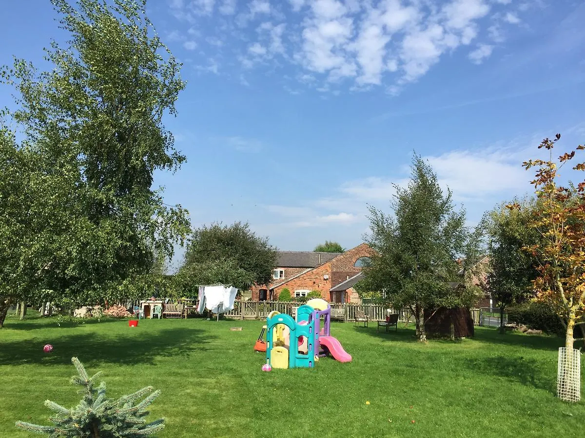 The Barn Bed And Breakfast Hale  Bed & Breakfast Hale (Merseyside)
