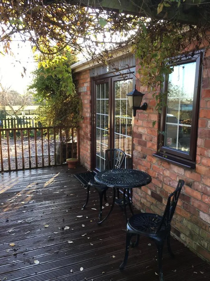 *** Bed & Breakfast The Barn Bed And Breakfast Hale  United Kingdom