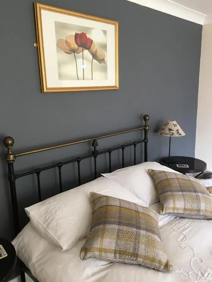 The Barn Bed And Breakfast Hale  3*, Hale (Merseyside)
