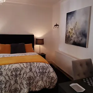 Heatherlea Guest house
